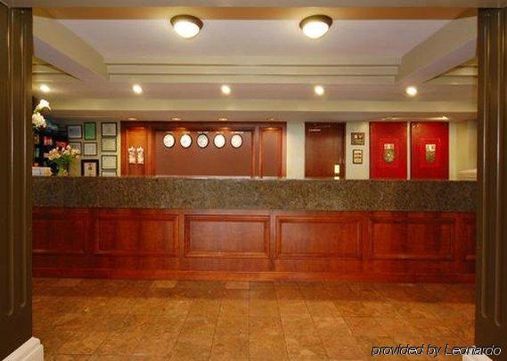 Plaza Inn & Suites Hagerstown Buitenkant foto