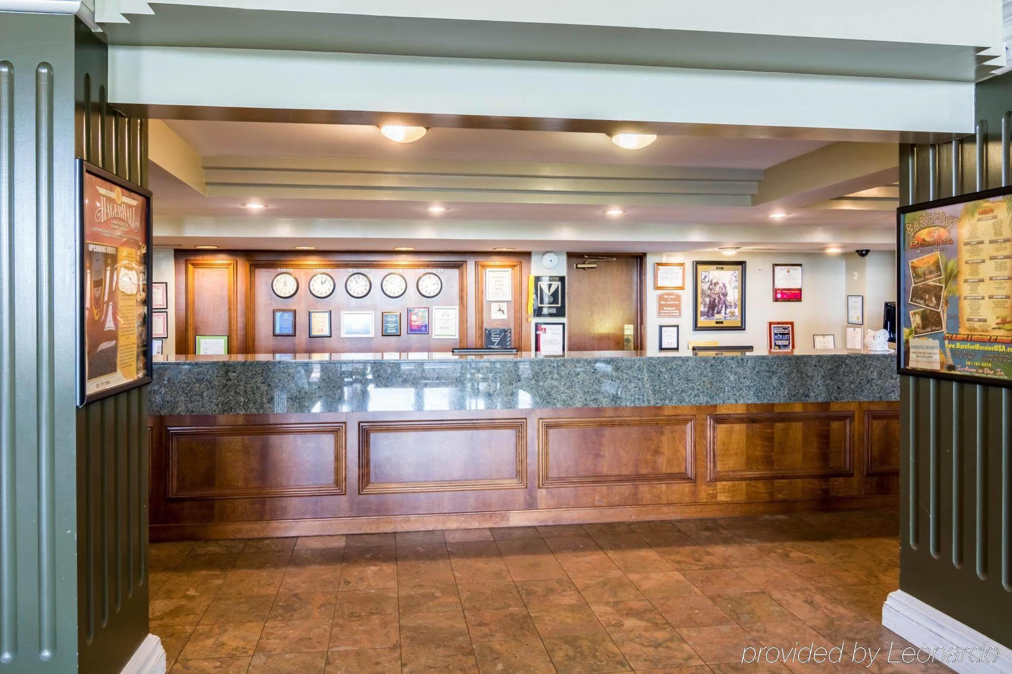 Plaza Inn & Suites Hagerstown Buitenkant foto